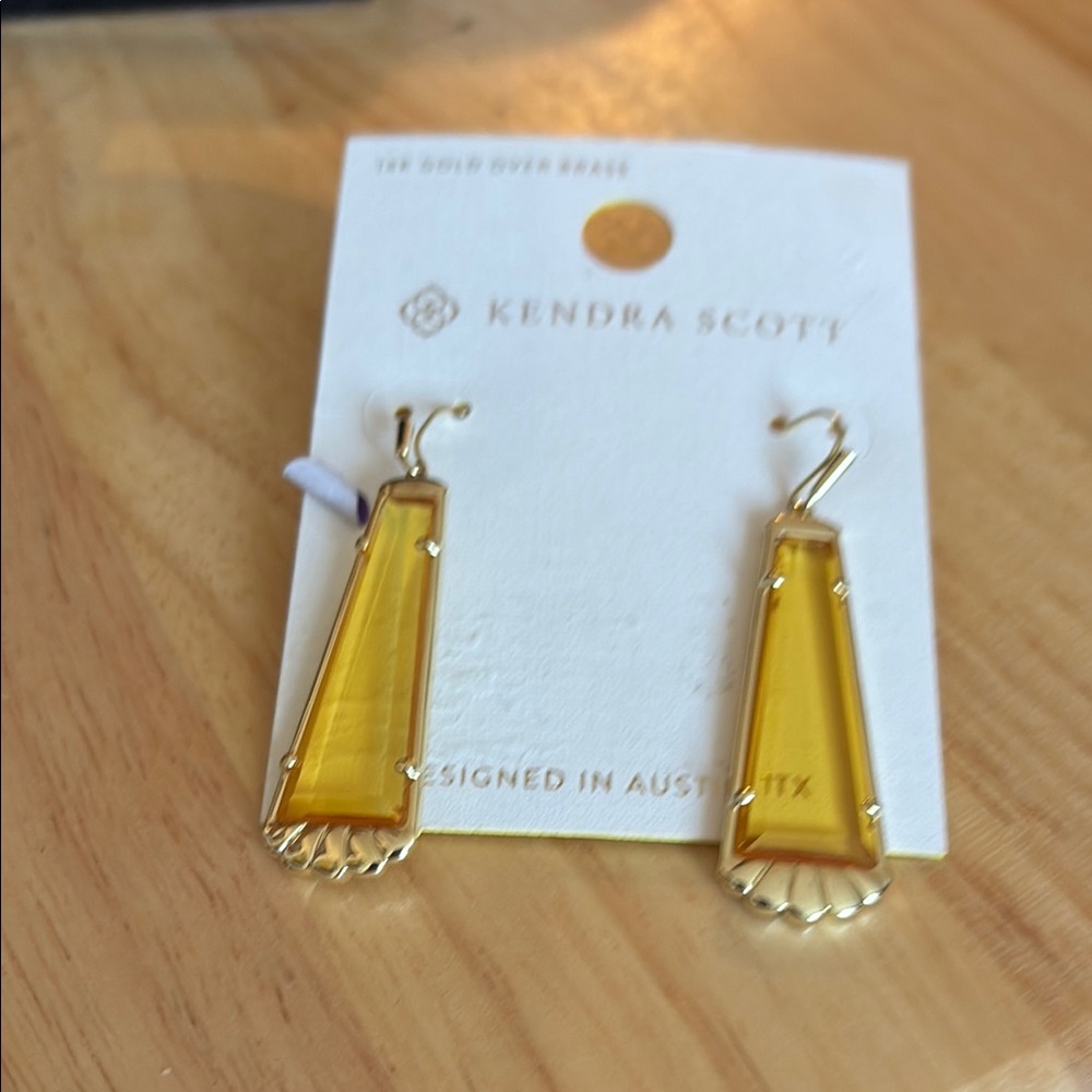 Kendra Scott earrings nwt
